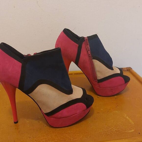 Qupid Women  Multicolor Suede 6" Heels  2" Platform Shoes  Size 9 - Picture 5 of 8